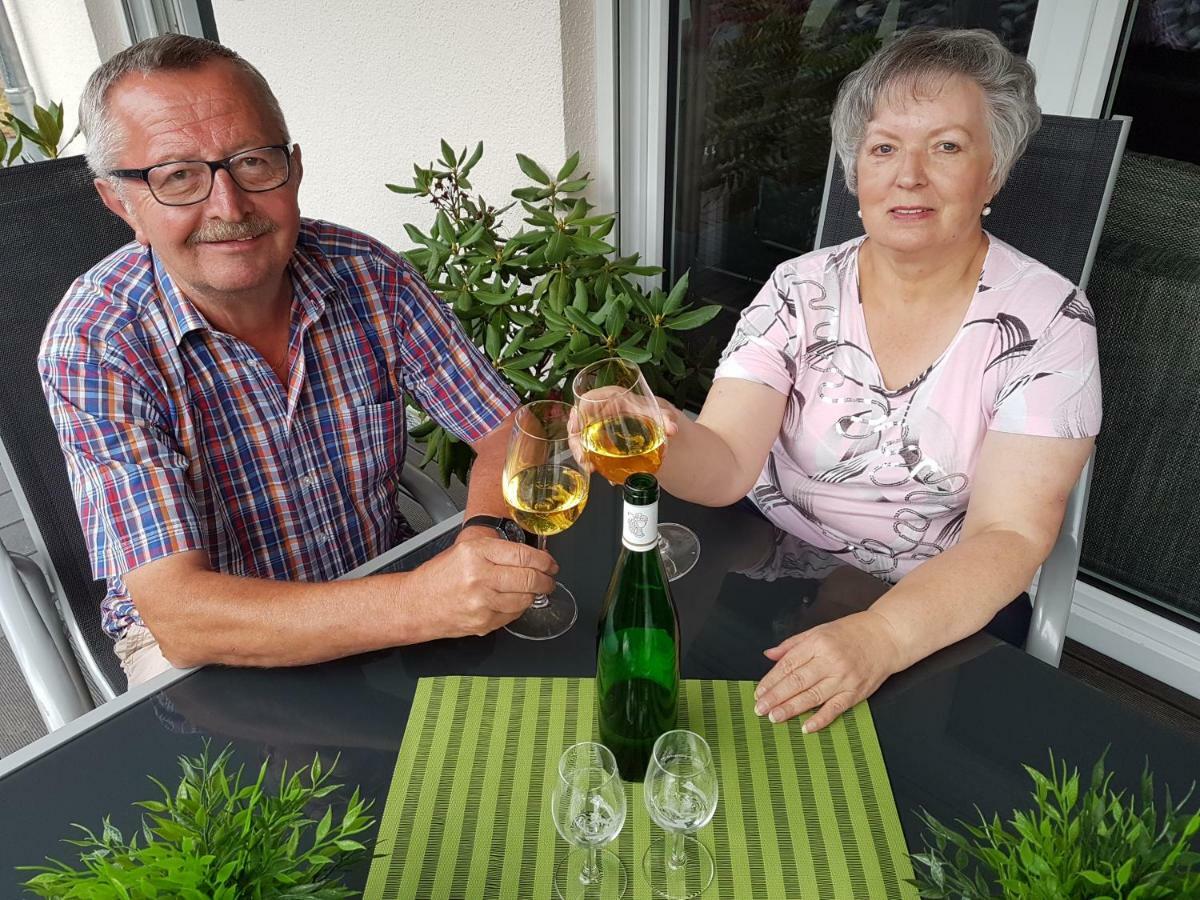 Ferienwohnung Moritz Sankt Aldegund Buitenkant foto
